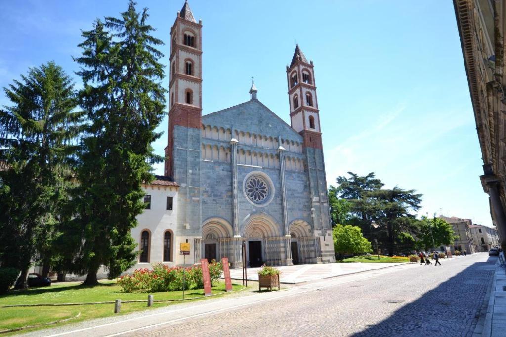 Appartamento Conte Verde Vercelli Zewnętrze zdjęcie